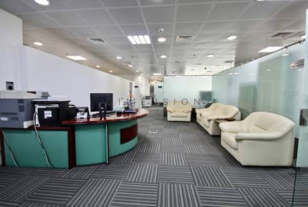 Amazing offer and luxuriously spacious. Amazing offer and luxuriously spacious.