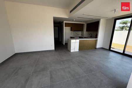 4 Bedroom Townhouse for Sale in Dubailand, Dubai - good offer for cashbuyer /single row / vastu