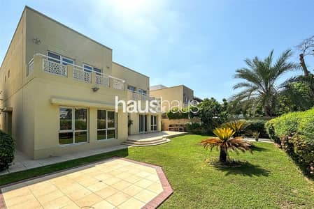 4 Bedroom Villa for Rent in The Meadows, Dubai - Prime Location | Type 6 | Great Condition