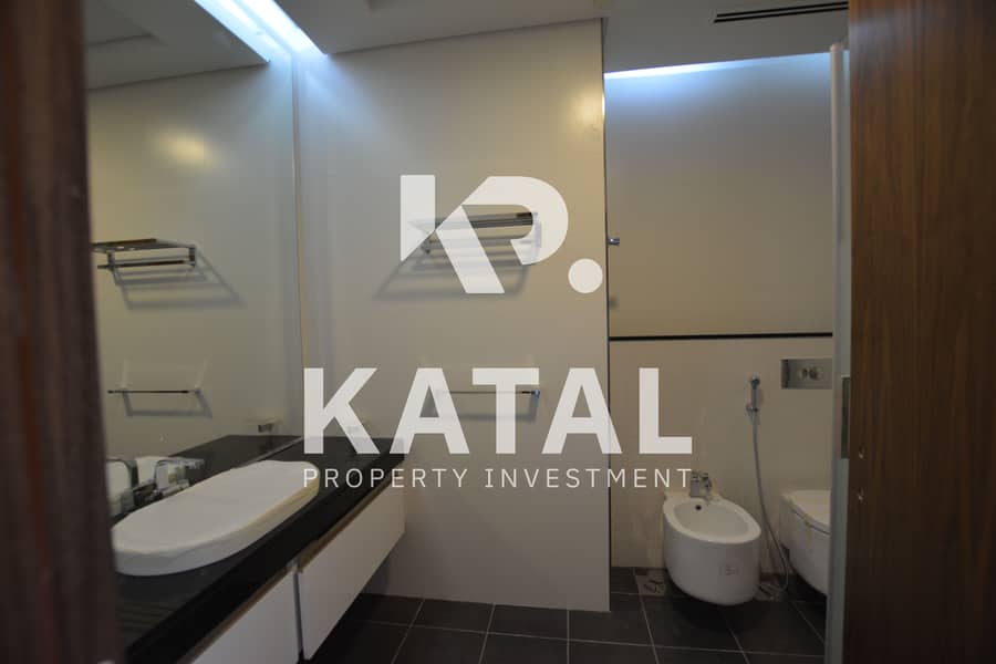 28 The Gate Tower 2, The Gate Tower, Shams Gate District, Al Reem Island, Abu Dhabi,Reem Mall 031. JPG