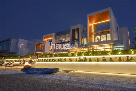 Custom Built One of a Kind Villa on the Palm Custom Built One of a Kind Villa on the Palm