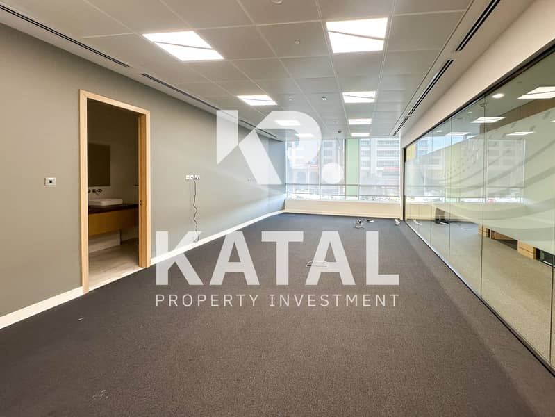 14 Office Space, Office for Rent, United Square, Khalidiyah Abu Dhabi, UAE 014. jpg