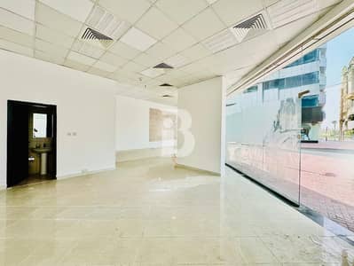 Shop for Rent in Bur Dubai, Dubai - ROAD FACING | CORNER UNIT | NEGOTIABLE