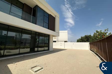 4 Bedroom Villa for Sale in Mohammed Bin Rashid City, Dubai - 4 Bedroom | Burj Khalifa View | Single Row