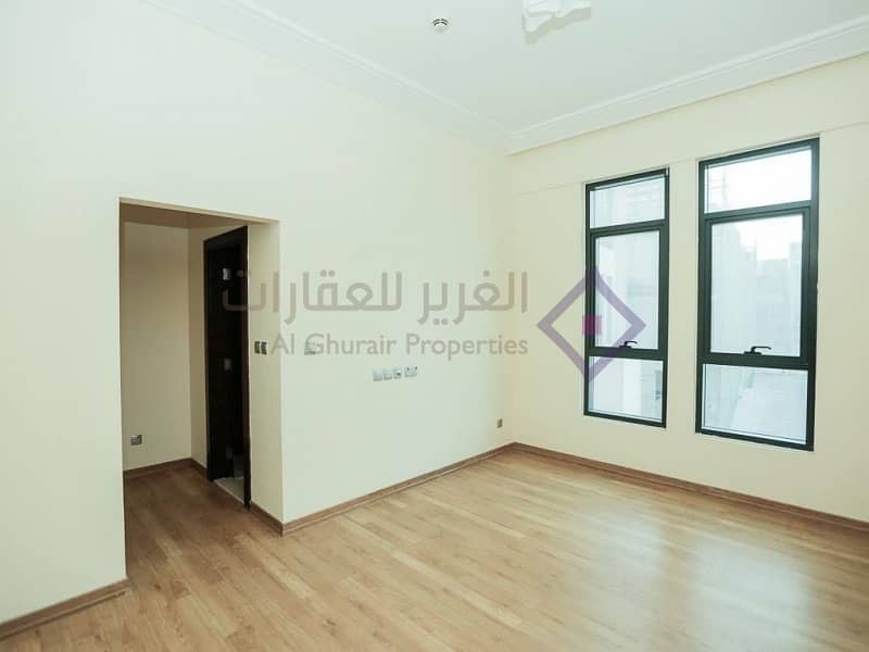 Spacious 1 BR Apartment Available | Chiller free Spacious 1 BR Apartment Available | Chiller free