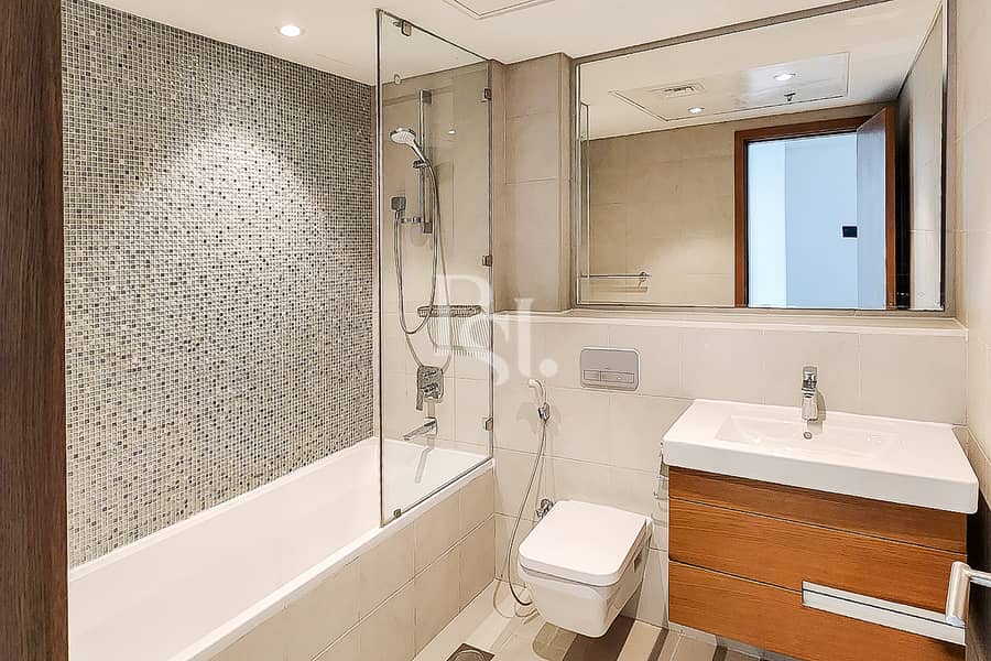 6 al-hadeel-al-raha-beach-abu-dhabi-bathroomjpg (1). jpg