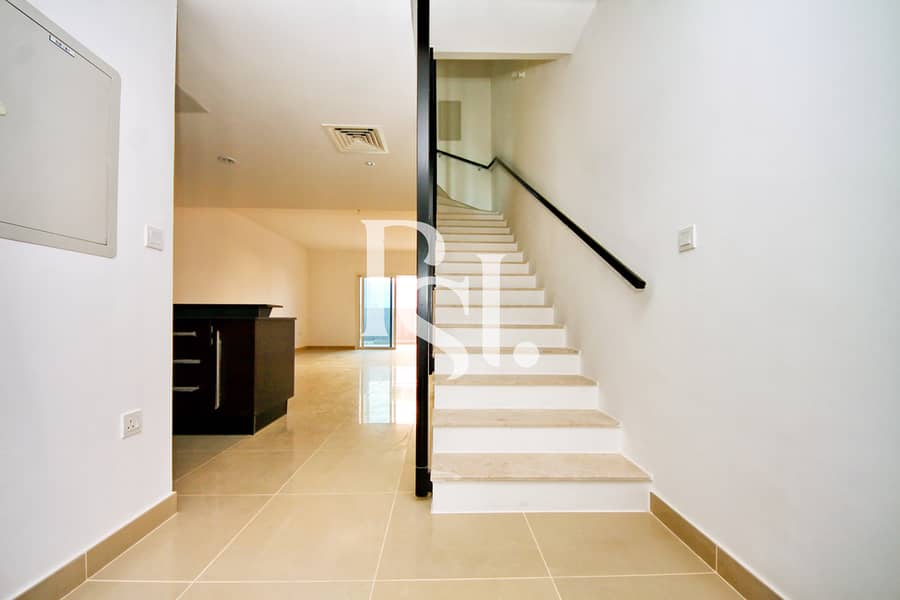 5 al-reef-villa-al-reef-village-abu-dhabi-3. jpg