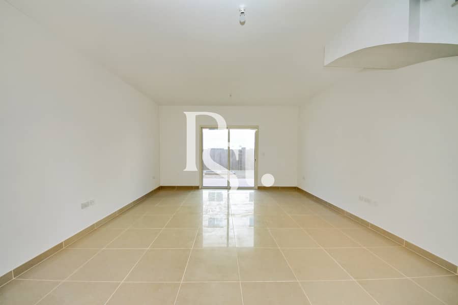2 al-reef-villa-al-reef-village-abu-dhabi-4. jpg