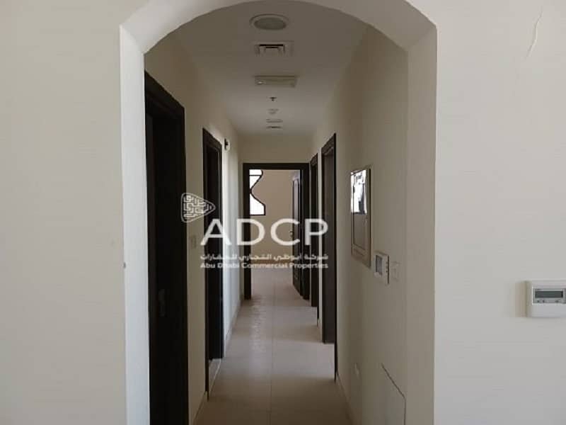 3 CORRIDOR(1). jpg
