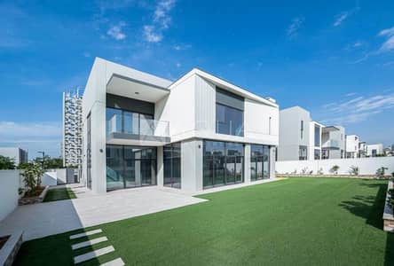 4 Bedroom Villa for Rent in Al Furjan, Dubai - 4 Beds Villa | Large Plot | B l Ready to Move In