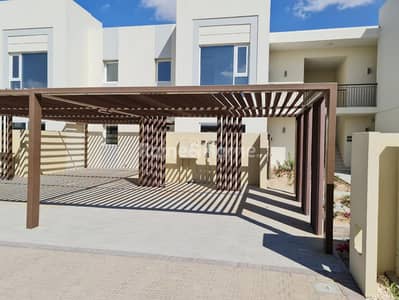 2 Bedroom Townhouse for Rent in Dubai South, Dubai - Modern 2-Bedroom Townhouse for Rent in Urbana III