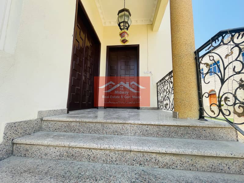 位于穆罕默德-本-扎耶德城,第2区 8 卧室的别墅 160000 AED - 7844951 位于穆罕默德-本-扎耶德城,第2区 8 卧室的别墅 160000 AED - 7844951