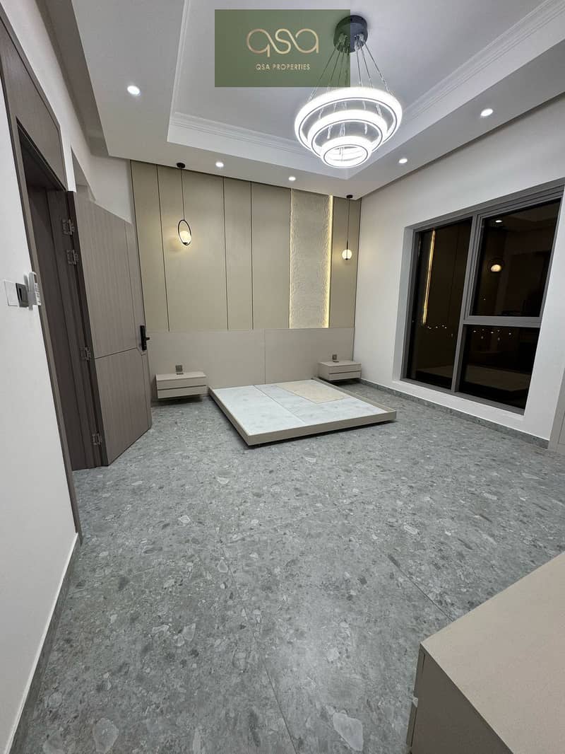 6 4bd9acc7-30ac-42bc-a940-ab505bcf8fbd. jpg