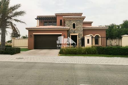 Villa Villa