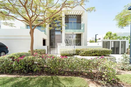 5 Bedroom Villa for Rent in Mohammed Bin Rashid City, Dubai - Near Beach | Contemporary Style | Backing Park