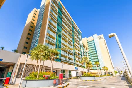 Magnificent Unit| Canal View| High Floor