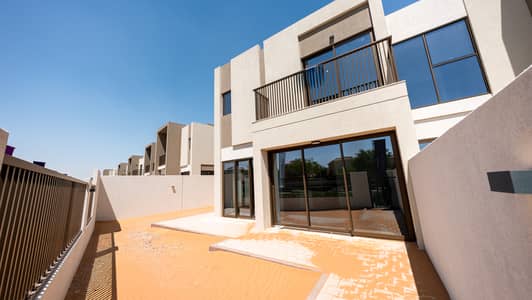 4 Bedroom Villa for Rent in Dubailand, Dubai - SRJ03068-Edit. jpg
