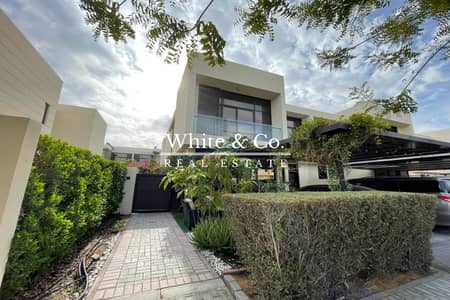 5 Bedroom Townhouse for Sale in DAMAC Hills, Dubai - Rare Find | THD Style | Spacious layout 5 Bedroom Townhouse for Sale in DAMAC Hills, Dubai - Rare Find | THD Style | Spacious layout