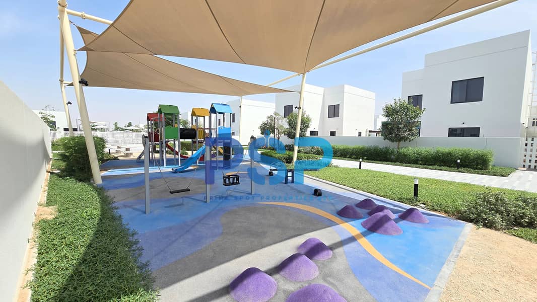27 Playground 2. jpg