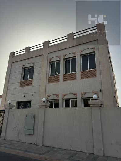 乌姆苏盖姆区， 迪拜 商业别墅待租 - WhatsApp Image 2025-04-17 at 4.51. 53 PM (2). jpeg
