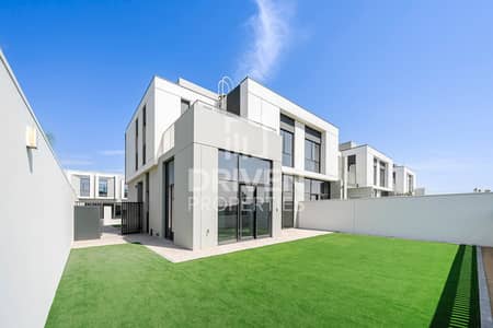 4 Bedroom Townhouse for Rent in Al Furjan, Dubai - Brand New | Single Row | Corner Plot | Landscaped