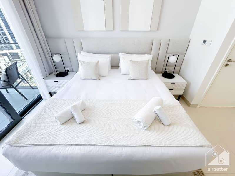 22 Crown Tower - 1207 - Room 1 -7. jpg