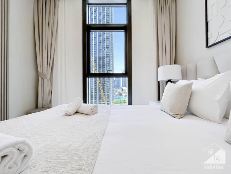 29 Crown Tower - 1207 - Room 2 -2. jpg