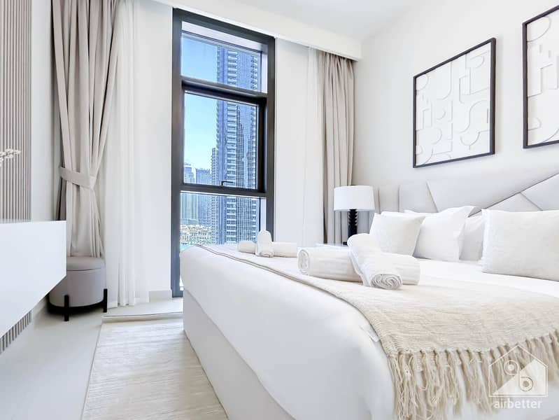 31 Crown Tower - 1207 - Room 2 -4. jpg