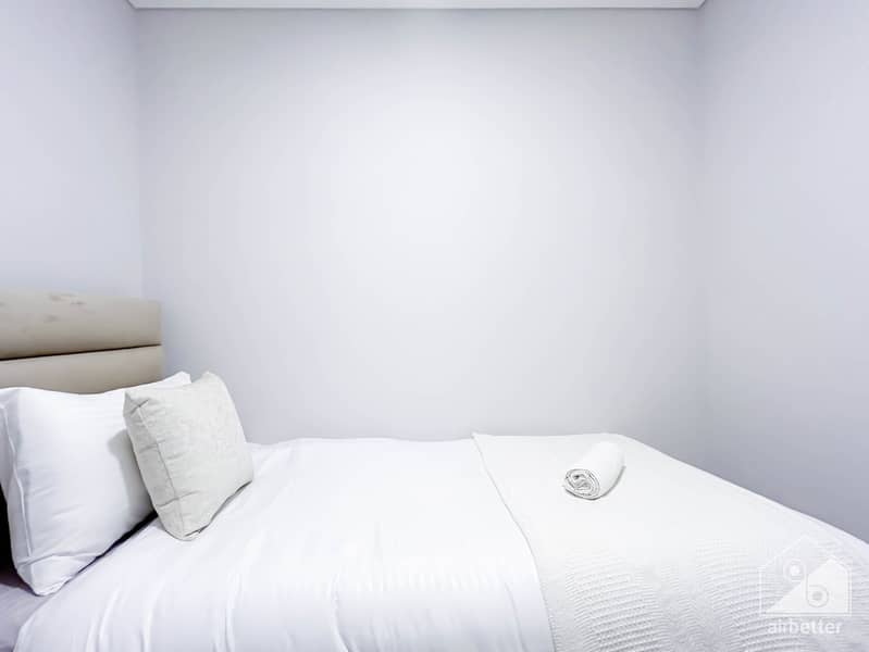 51 Crown Tower - 1207 - Room 4 -3. jpg