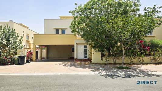 4 Bedroom Villa for Sale in The Meadows, Dubai - Desirable Location | Large Plot | Vacant Unit