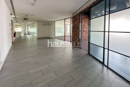 Office for Rent in Dubai Internet City, Dubai - Full Floor | 11 Parking Spaces | Available Now