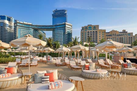 Studio for Rent in Palm Jumeirah, Dubai - Luxurious | Serviced Hotel | Rooftop Pool