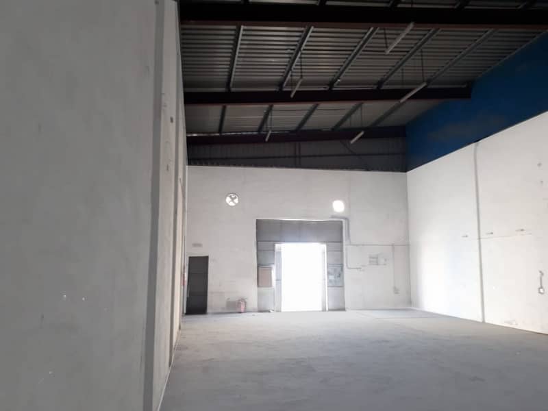 1,700 Sq/Ft Warehouses in Industrial No:13 - Sharjah