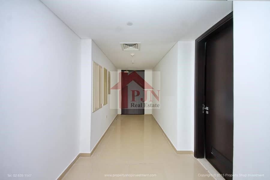 20 FOYER. jpg