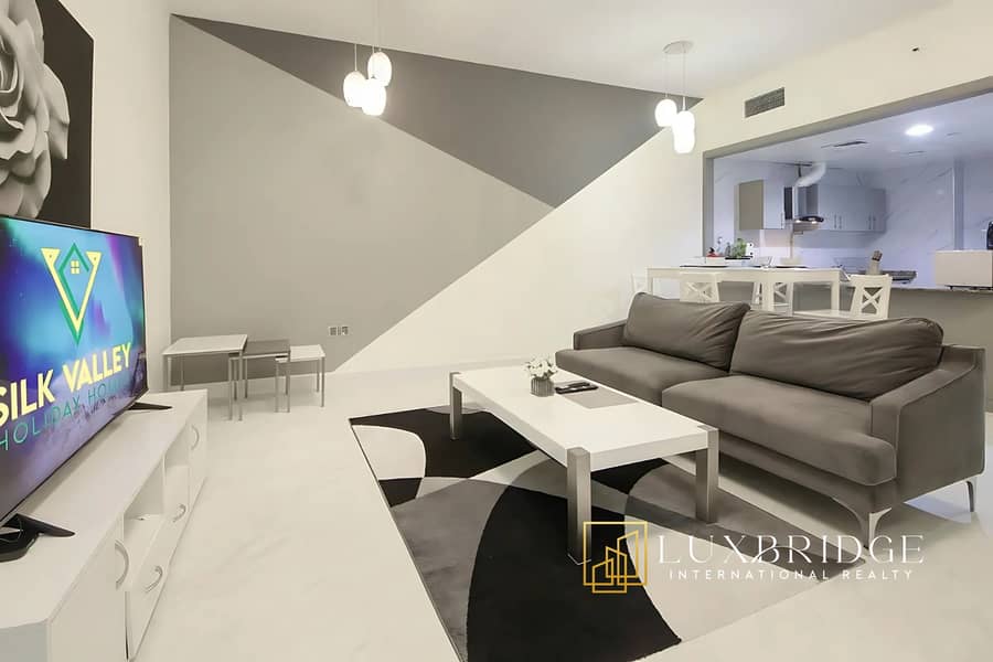 Fully Upgraded | Furnished | Vacant Fully Upgraded | Furnished | Vacant