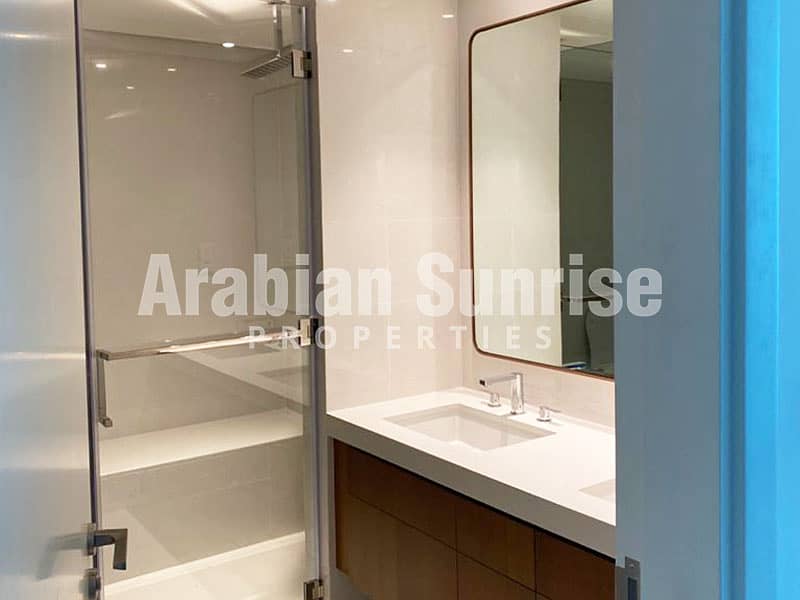 6 Mamsha_Al_Saadiyat_2BR_T9_606_Bathroom. jpg