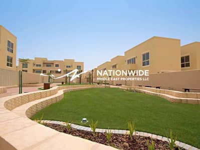 4 Bedroom Villa for Rent in Al Raha Gardens, Abu Dhabi - Vacant | Modern 4BR | Top Facilities | Prime Area