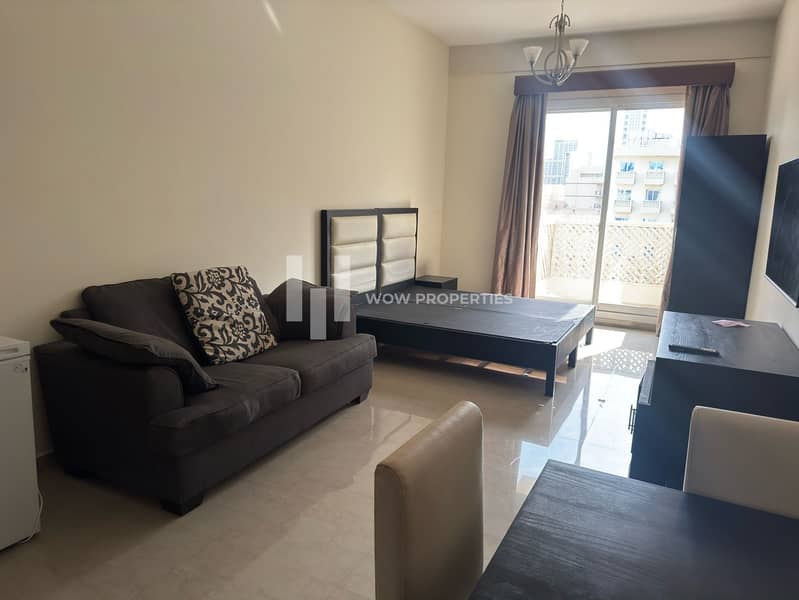 Vacant NOW | Large Studio | Fully Furnished Vacant NOW | Large Studio | Fully Furnished
