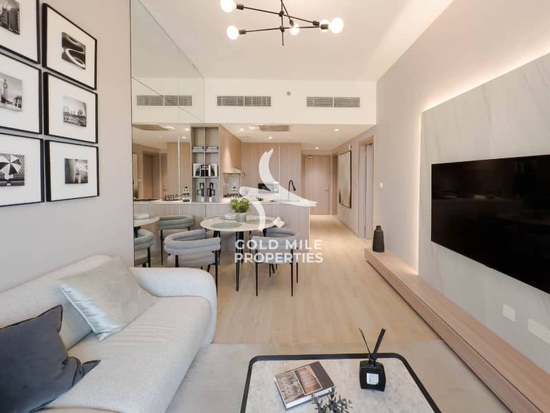 2 living area 2. jpg