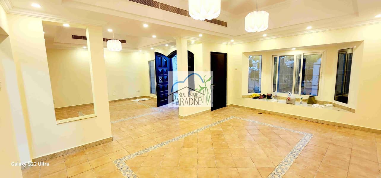 Available semi independent 4 bedroom all master pvt entrance /maid room/laundry room/private garden front /backyard lawn/shared s/pool rent in mirdif - Image 11