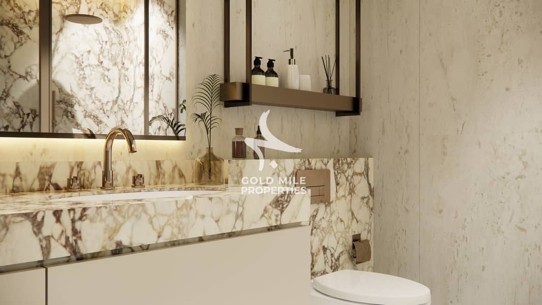 11 Master Bathroom 6. jpg