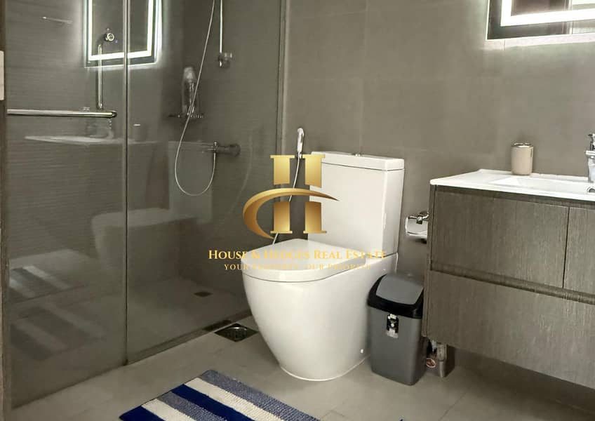 6 WhatsApp Image 2025-04-19 at 1.32. 28 PM. jpeg