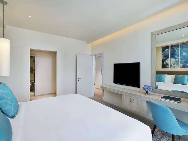 6 NH_Collection_Dubai_The_Palm_Superior_One_Bedroom_Apartment_Bedroom. jpg