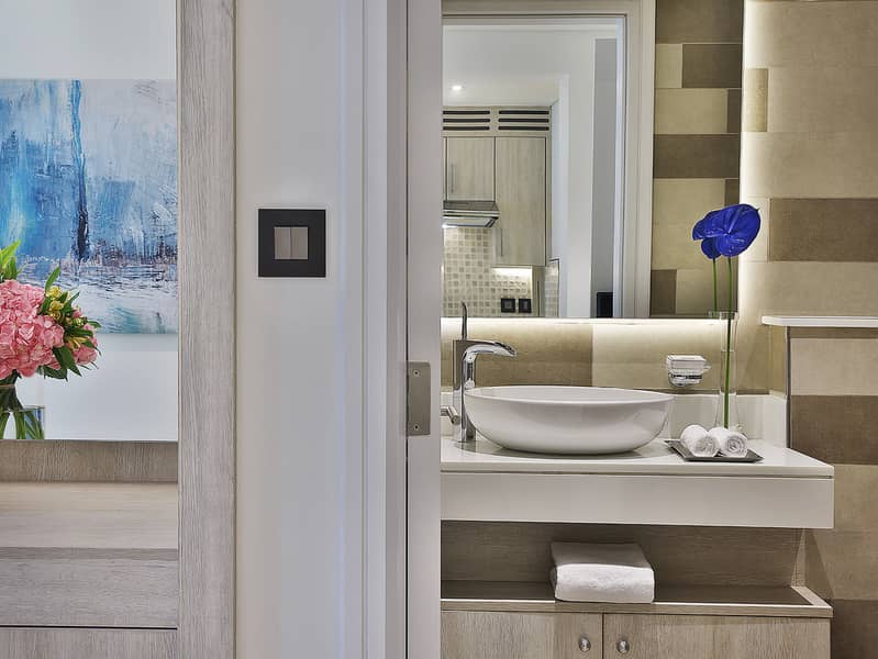 10 NH_Collection_Dubai_The_Palm_Superior_One_Bedroom_Apartment_Guest_Bathroom - Copy. jpg
