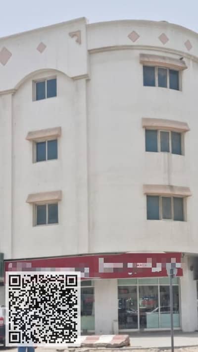 مبنى سكني 11 غرف نوم للبيع في بوطينة، الشارقة - f5ccee04-e77d-4c0c-8e78-fbb3a6c44b9e. jpg