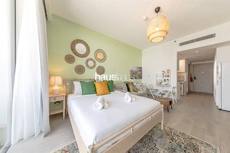 Studio for Rent in Jumeirah Village Circle (JVC), Dubai - Luxury Furnishing | Prime Location | Modern Living