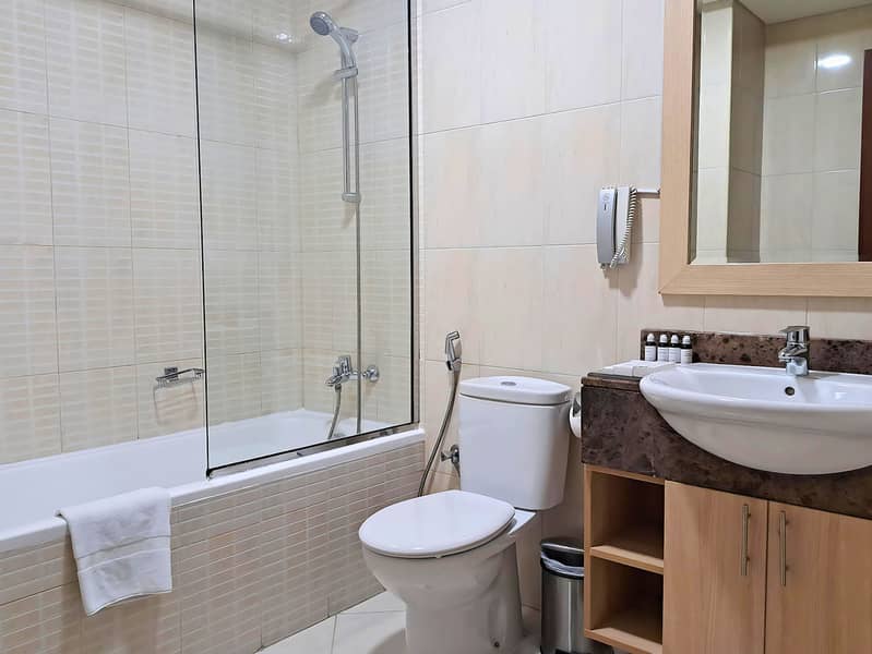 8 Two Bedroom Standard - Toilet. jpg