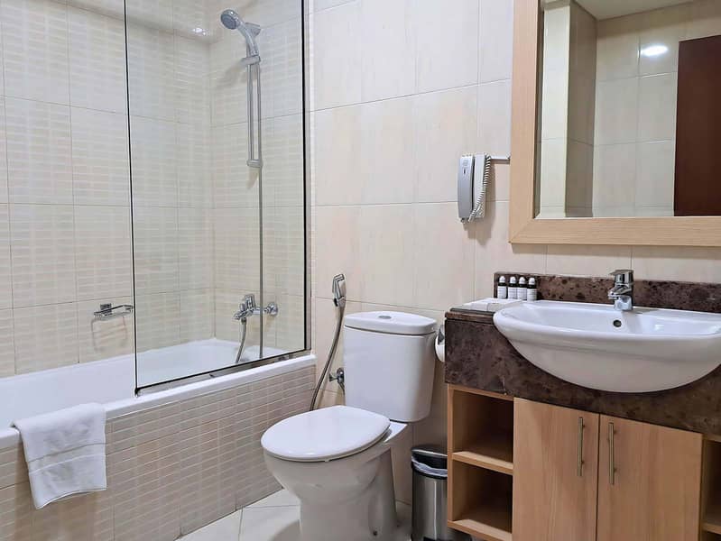 10 Two Bedroom Standard - Toilet. jpg