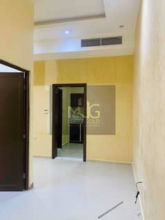 شقة في الرحبة 1 غرفة 45000 درهم - 11401884