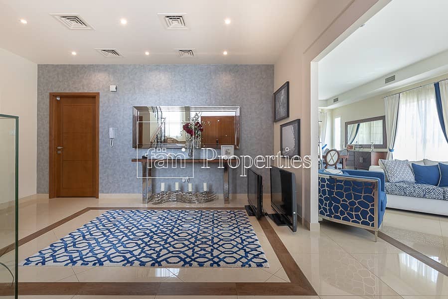 Highly Upgraded 3 Bed Landscaped Villa in Rahat